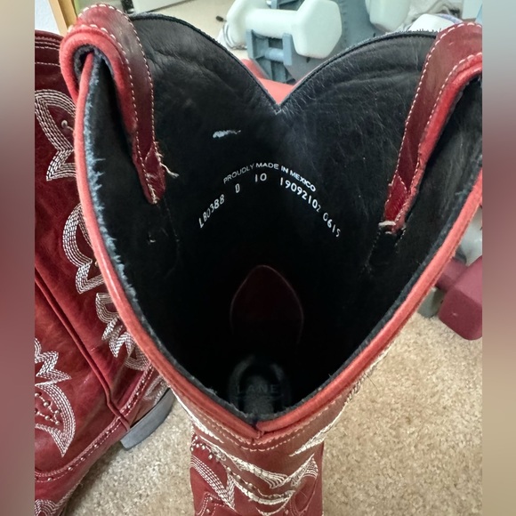 Red cowgirl boots size 10 - Picture 3 of 8